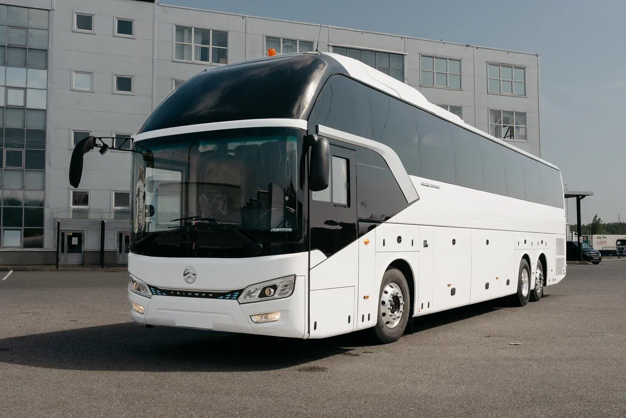 XML6140JR Triumph
