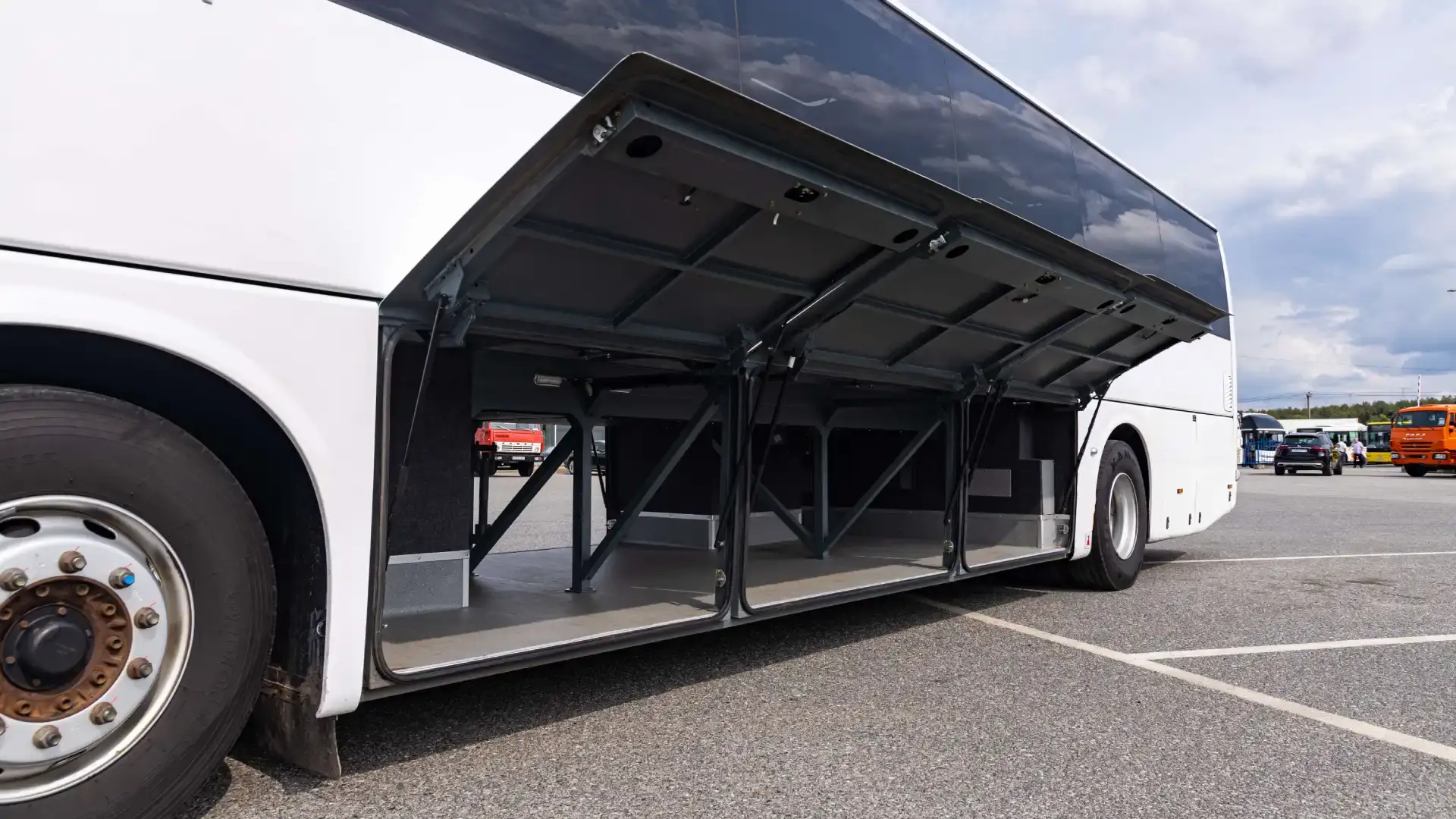 XML6122.JN